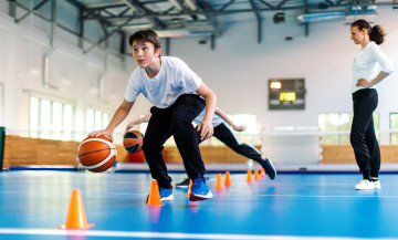 Circulaire en klimaatadaptieve dubbele sporthal in Zuidlaren