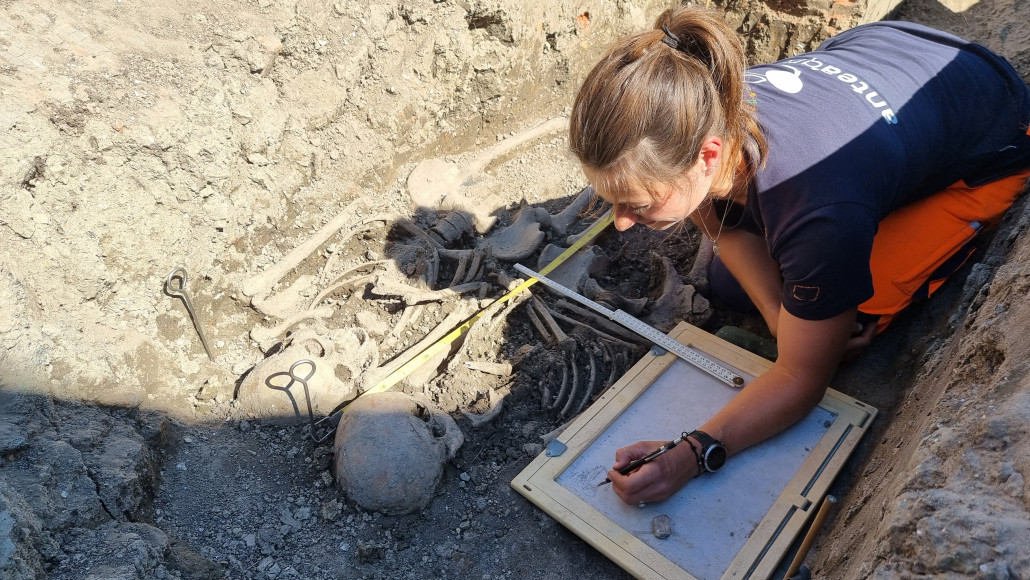 Opnieuw archeologisch onderzoek bij kerk Holwierde
